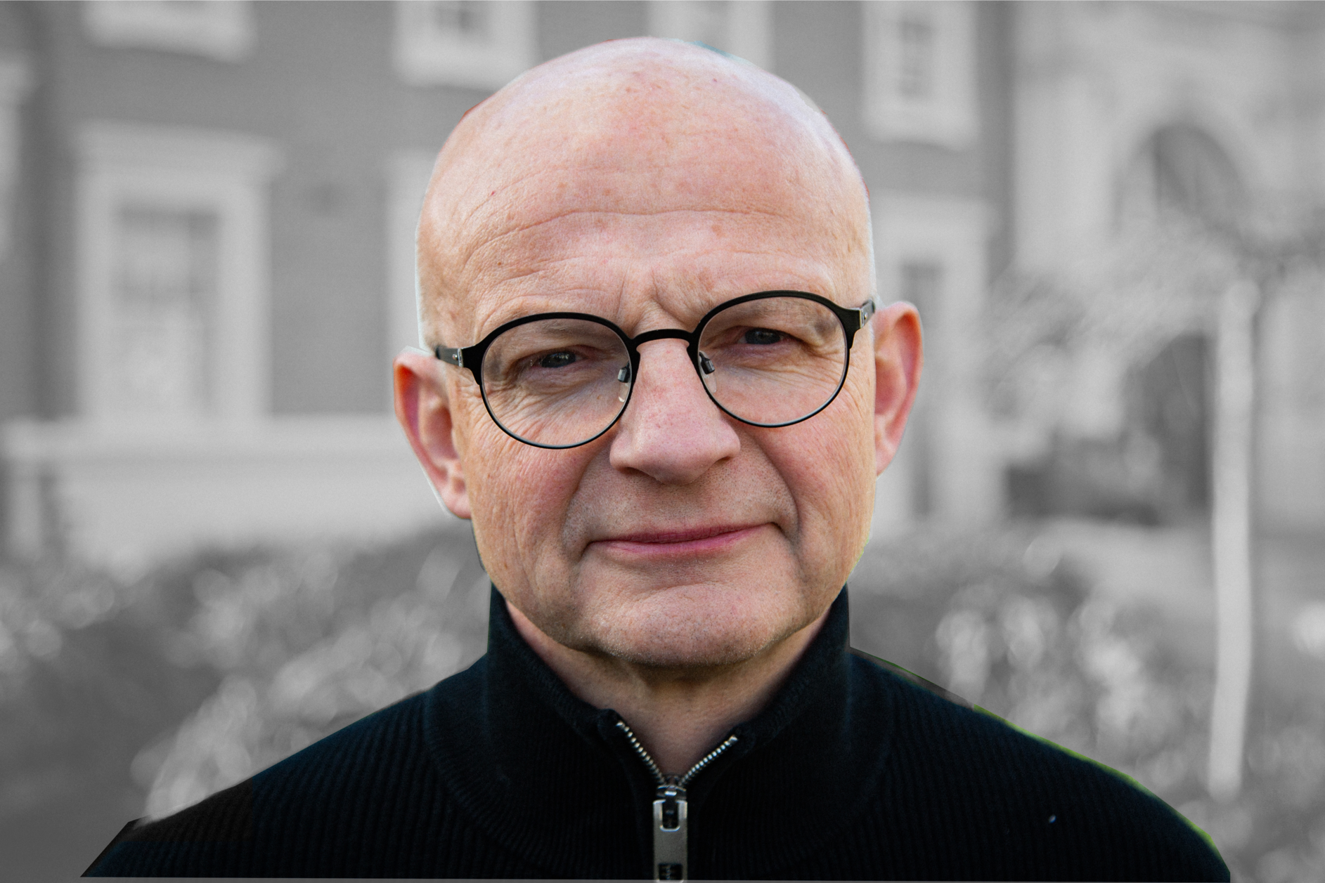 A headshot of Dan McQuillan